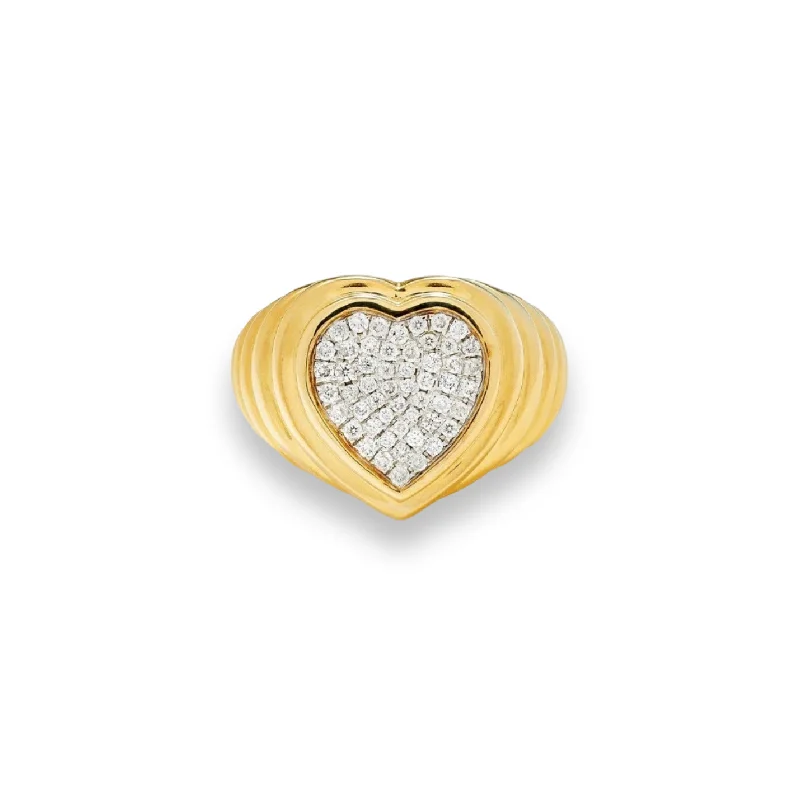 Rings Build Guide-Full of Diamonds Fluted Gold Heart Ring