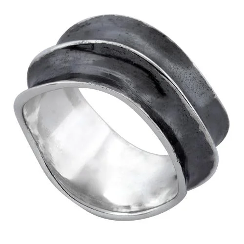 Rings For Warm Shades-Sterling Silver Wavy Ring