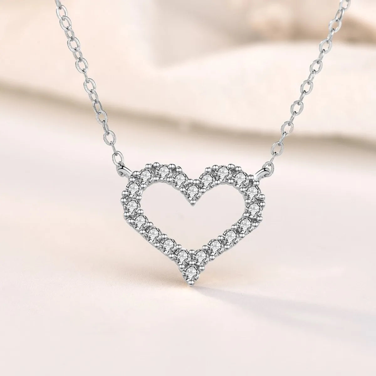 Statement Necklaces For Impact-Sweet Heart Shape Sterling Silver Plating Inlay Zircon Pendant Necklace