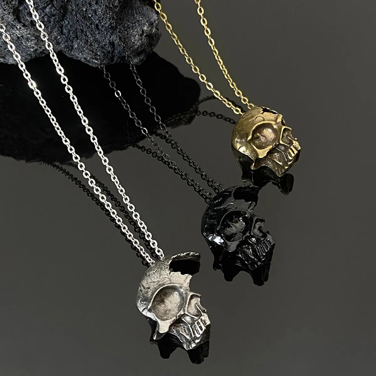 Best Cheap Necklaces-Punk Skull Alloy Hollow Out Unisex Pendant Necklace 1 Piece