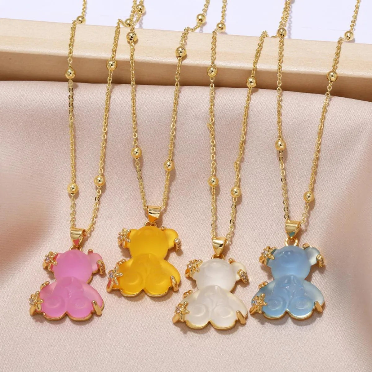 Durable Necklaces For Long Use-Copper Gold Plated Cute Simple Style Bear Inlay Resin Zircon Pendant Necklace