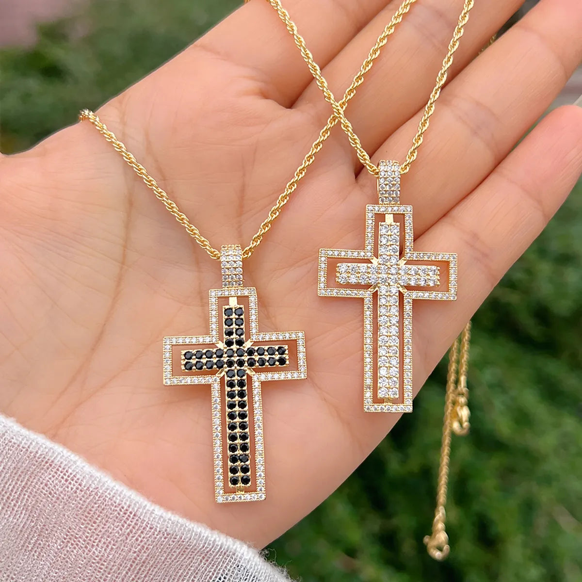 Large Necklaces For Drama-Simple Style Cross Copper Plating Inlay Zircon 18k Gold Plated Pendant Necklace