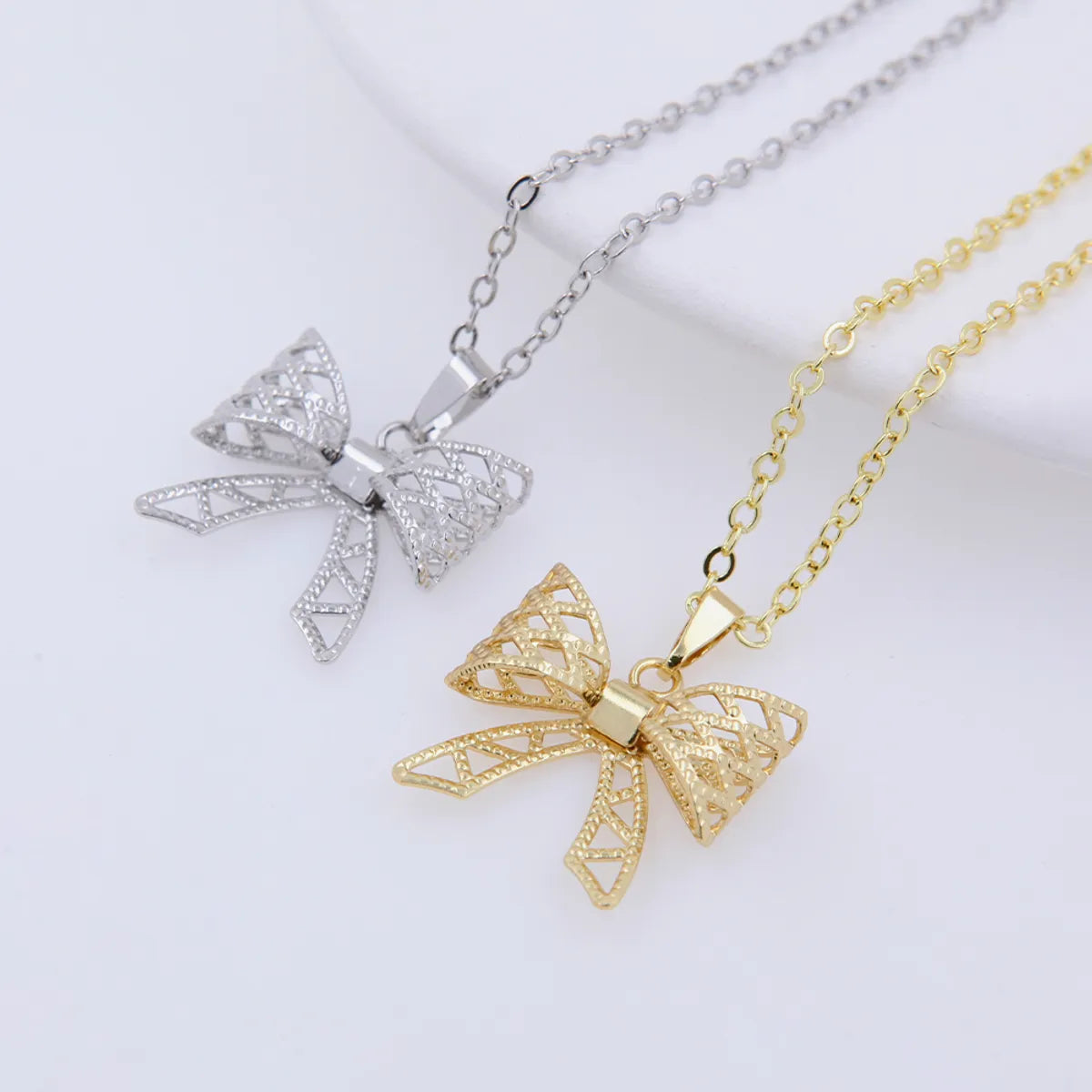 Necklaces Polishing Guide-Copper 18K Gold Plated White Gold Plated Simple Style Plating Bow Knot Pendant Necklace