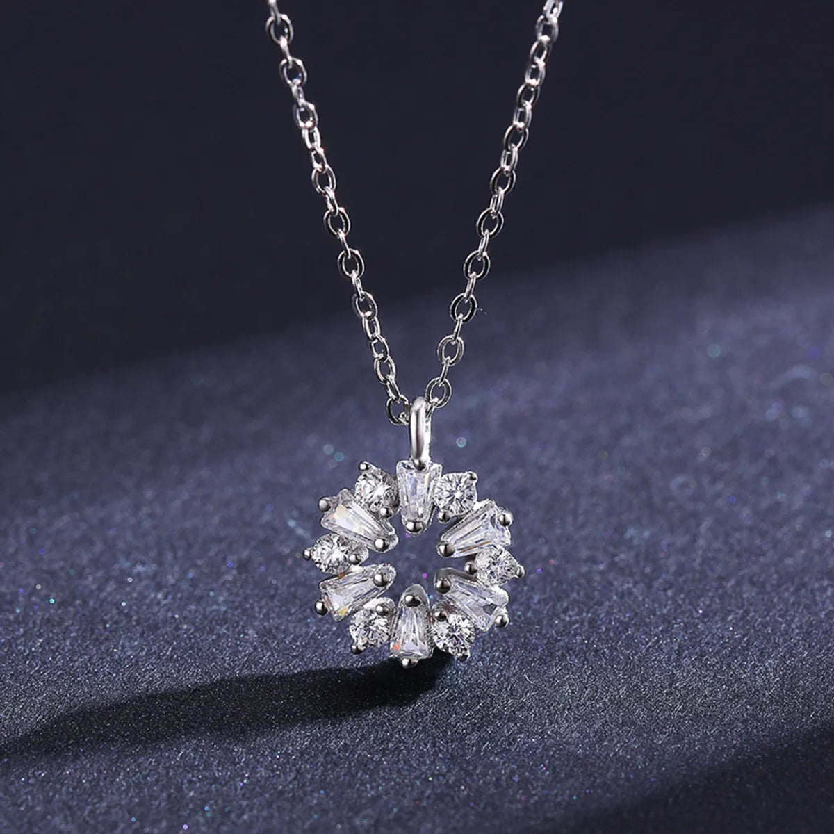 Necklaces Comfort Tips-Shiny Snowflake Sterling Silver Plating Inlay Zircon Rhodium Plated Pendant Necklace