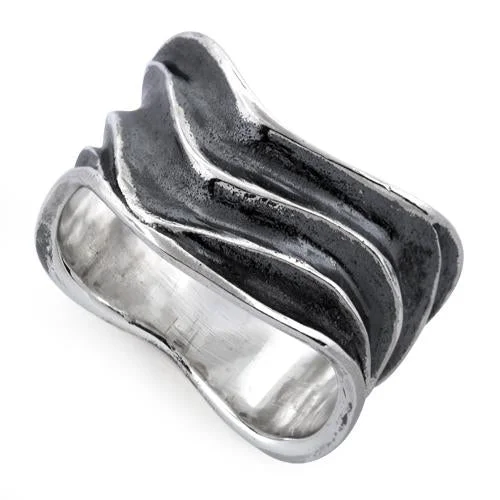 Rings Shine Hints-Sterling Silver Abstract Wave Ring