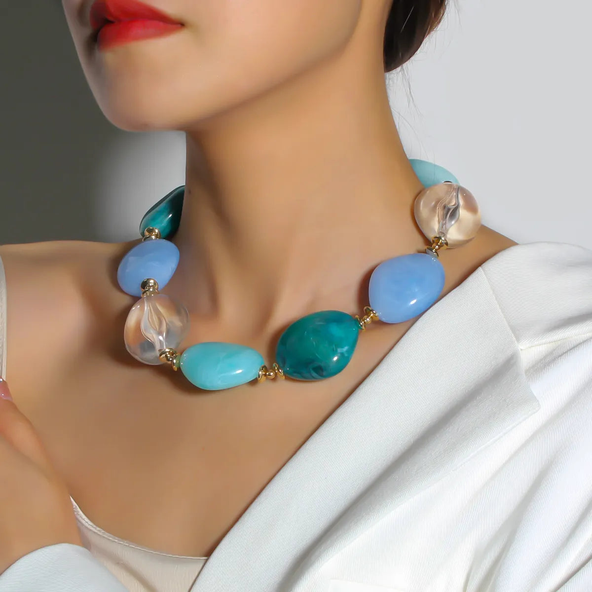 Necklaces For Trendy Women-Elegant Retro Color Block Plastic Beaded Women's Necklace