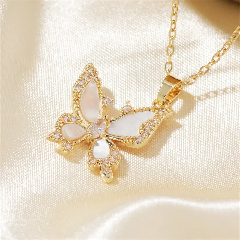 Necklaces For Solo Wear-304 Stainless Steel Copper K Gold Plated Casual Vacation Sweet Three-Dimensional Inlay Butterfly Shell Zircon Pendant Necklace