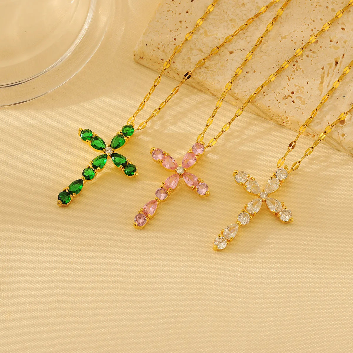 Necklaces Store Guide-Wholesale Glam Shiny Cross Copper Plating Inlay 18K Gold Plated Zircon Pendant Necklace