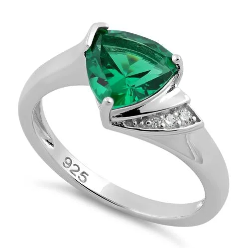 Rings For Everyday Wear-Sterling Silver Elegant Trillion Cut Emerald CZ Ring