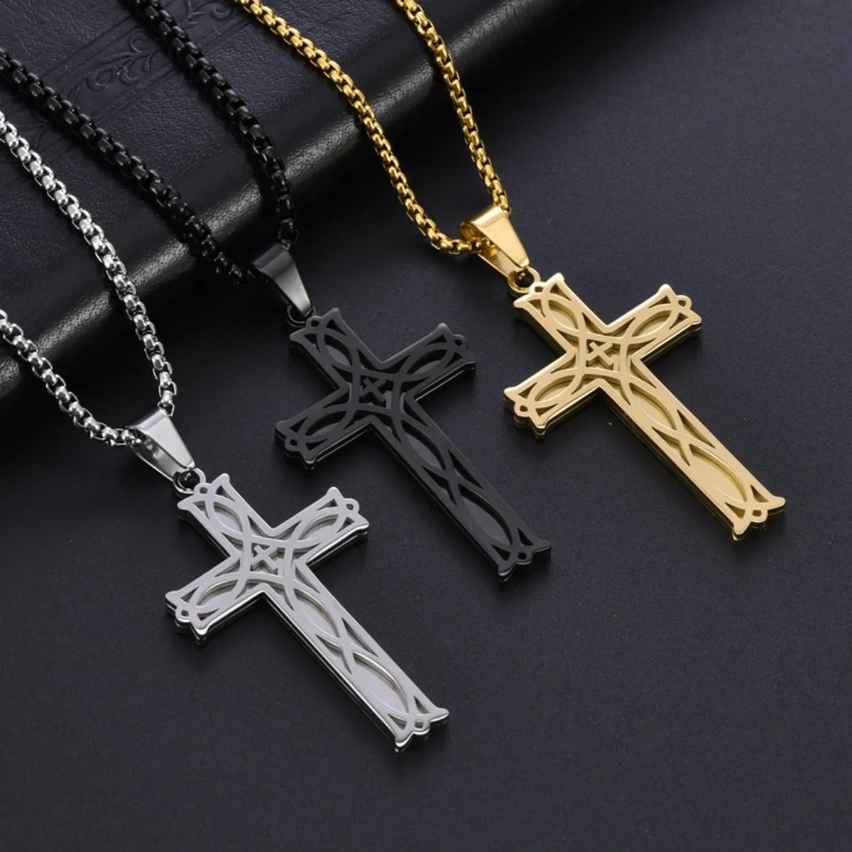 Best Pick Necklaces-Rock Ethnic Style Simple Style Cross 304 Stainless Steel Polishing 18K Gold Plated Men'S Pendant Necklace