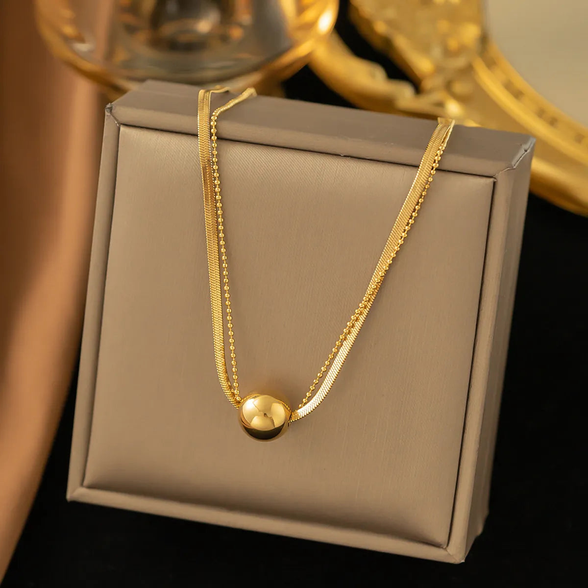 Necklaces Deal Guide-Casual Simple Style Solid Color Titanium Steel Plating 18k Gold Plated Necklace