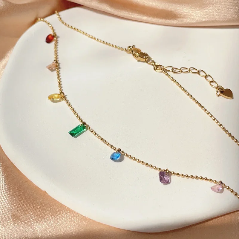 B174 7 Colorful Crystals Necklace Gold