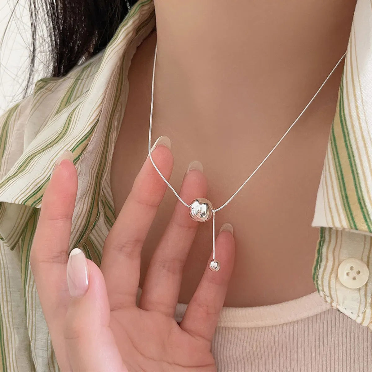 Necklaces For Matching Rings-Simple Style Classic Style Solid Color Sterling Silver Plating Silver Plated Pendant Necklace