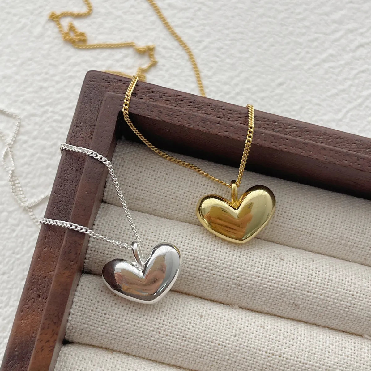 Best Wear Necklaces-Simple Style Heart Shape Sterling Silver Plating Gold Plated Pendant Necklace