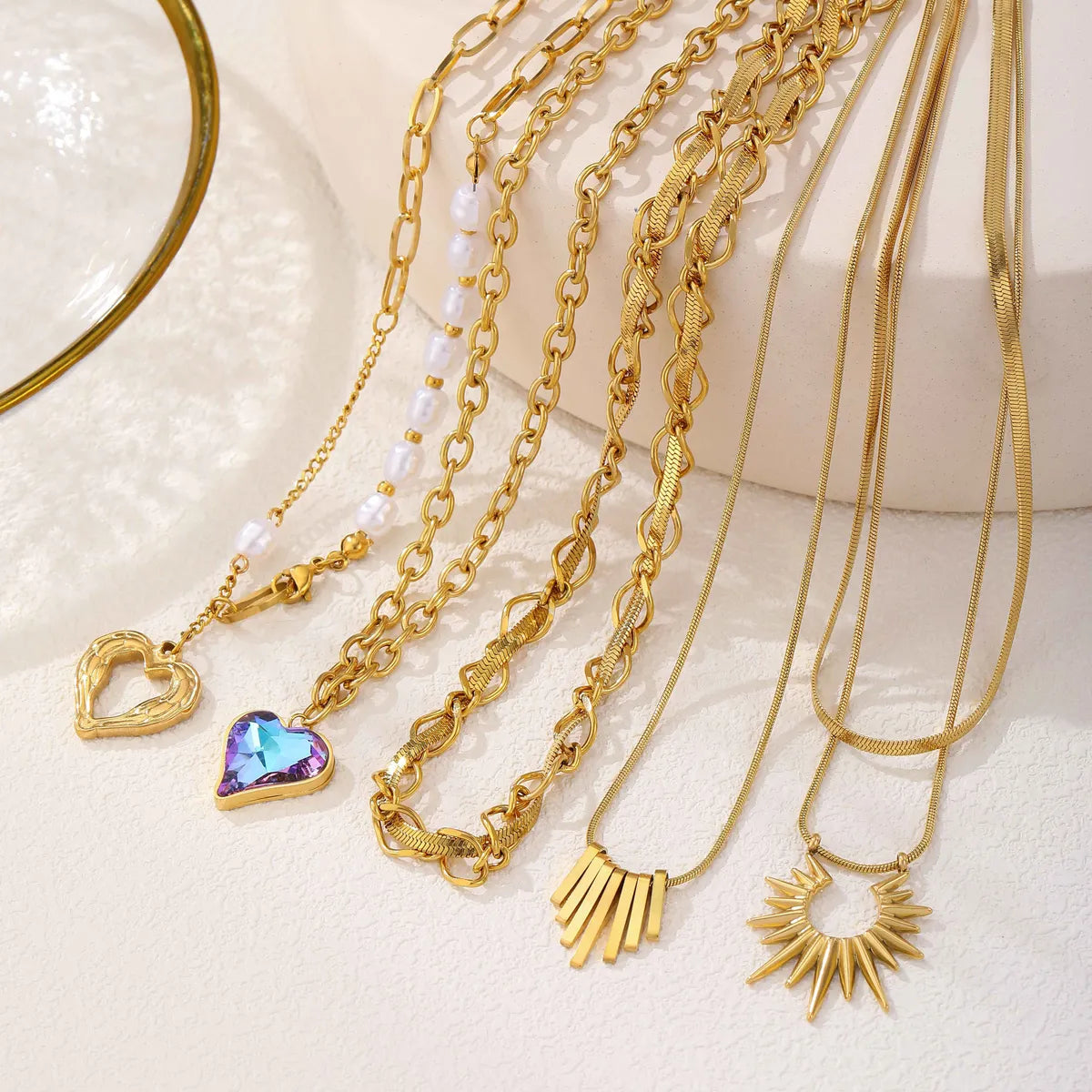 New Vibe Necklaces-Ig Style Simple Style Sun Heart Shape Titanium Steel Plating 18k Gold Plated Pendant Necklace