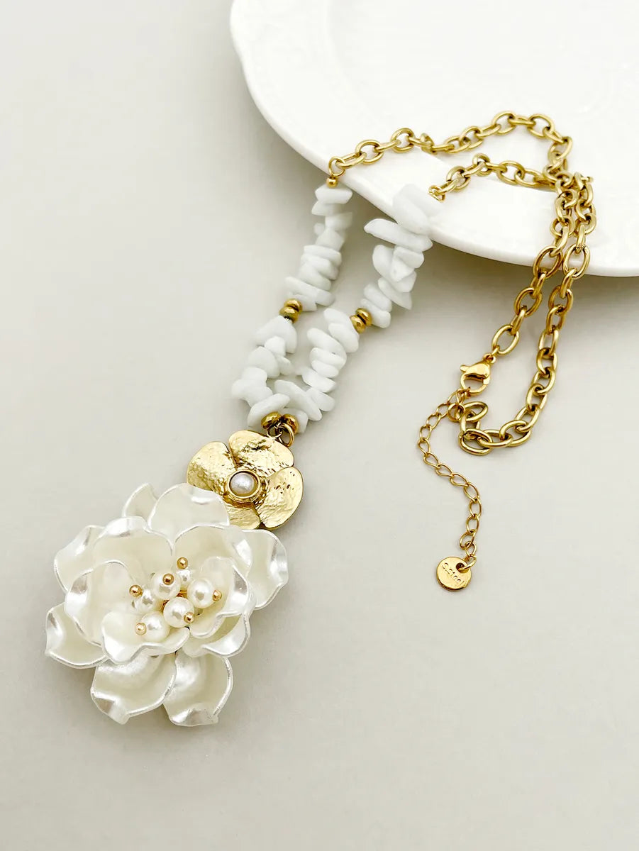 Tiny Necklaces For Simplicity-Ig Style Casual Flower Stainless Steel Shell Beaded Plating Inlay Pearl Gold Plated Pendant Necklace